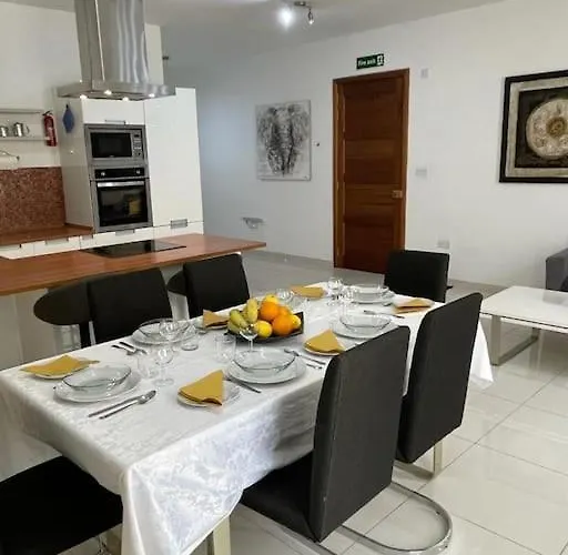 Apartment Mensija San Ġiljan