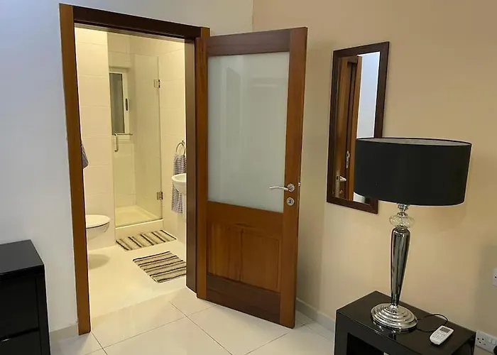 Mensija * San Ġiljan